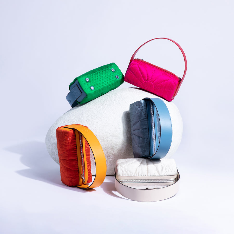 Saddle Bag in Pearl Silk